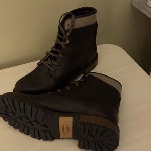 Merrell Women’s Hiking Boot